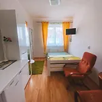 Dom Na Fali ホームステイ *
