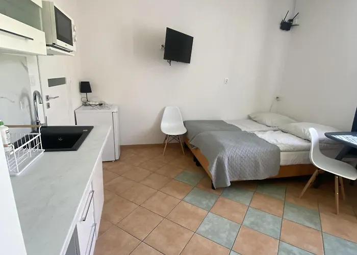 Проживание в семье Dom Na Fali