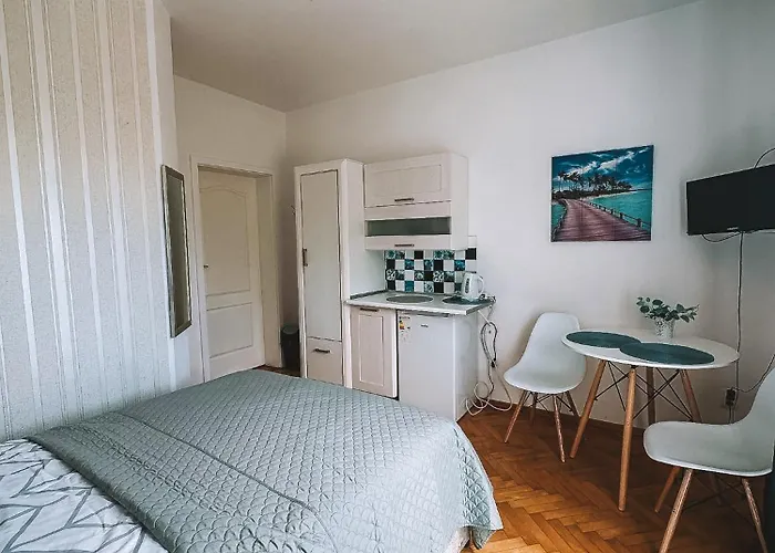 Проживание в семье Dom Na Fali *